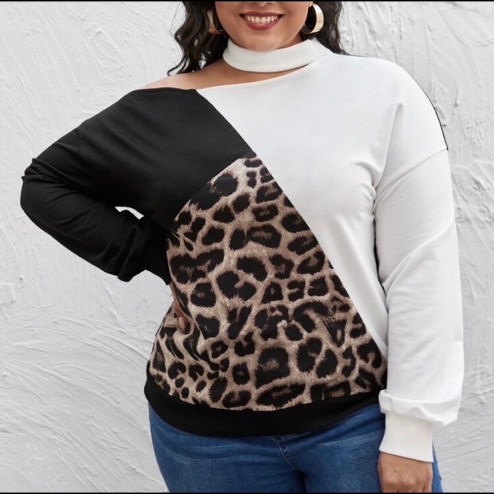 NWOT plus size asymmetrical blouse. #Reposh